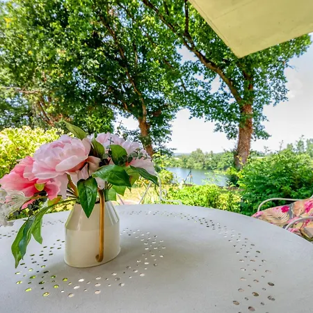 Mon Reve 洛特河河畔圣利夫拉德